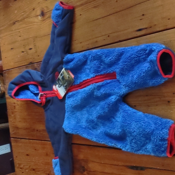 Nwt the North face infant sz 3m chimba fleece snowsuit
